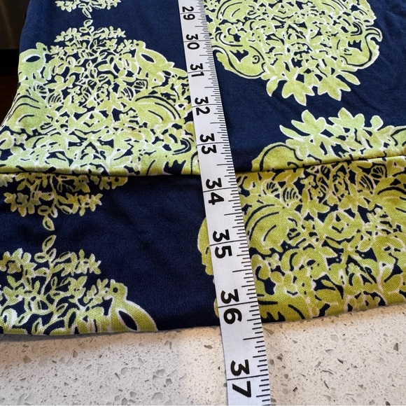 Lilly Pulitzer 100% Silk Shift Dress Navy Green Medallion 3/4 Sleeve Size 6 - Picture 6 of 13
